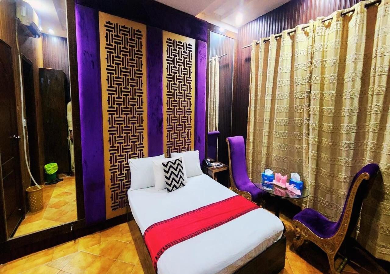 Sapphire Inn Motel Lahore Bagian luar foto